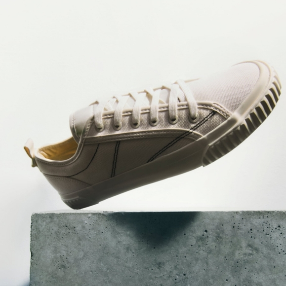 NWT Zara Canvas Low Top Ecru Trainers, Size 10 - Picture 5 of 17
